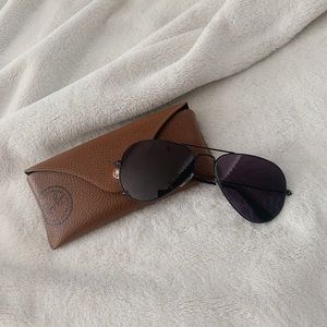 ray ban sunglasses and shell case
